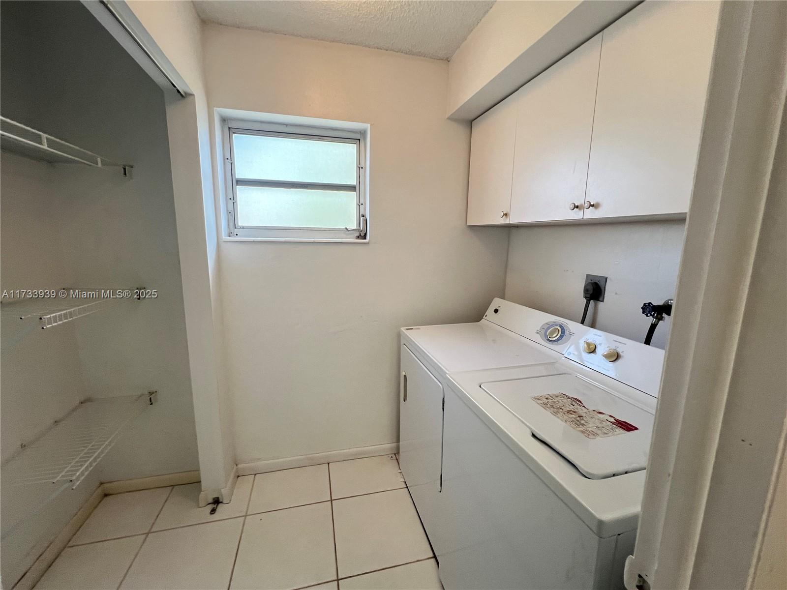8401 Sw 107th Ave 322e Property Photo 9