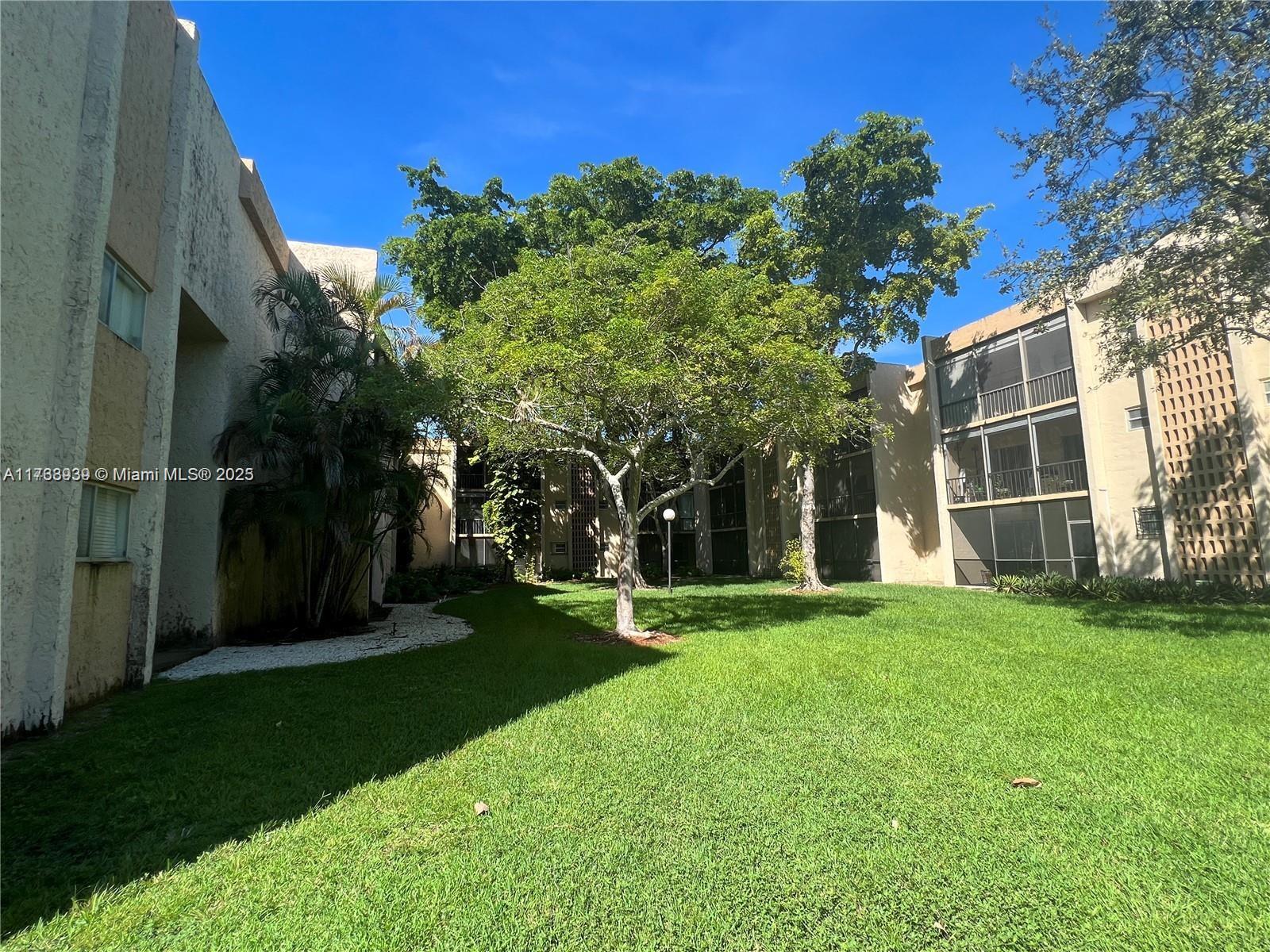 8401 Sw 107th Ave 322e Property Photo 22