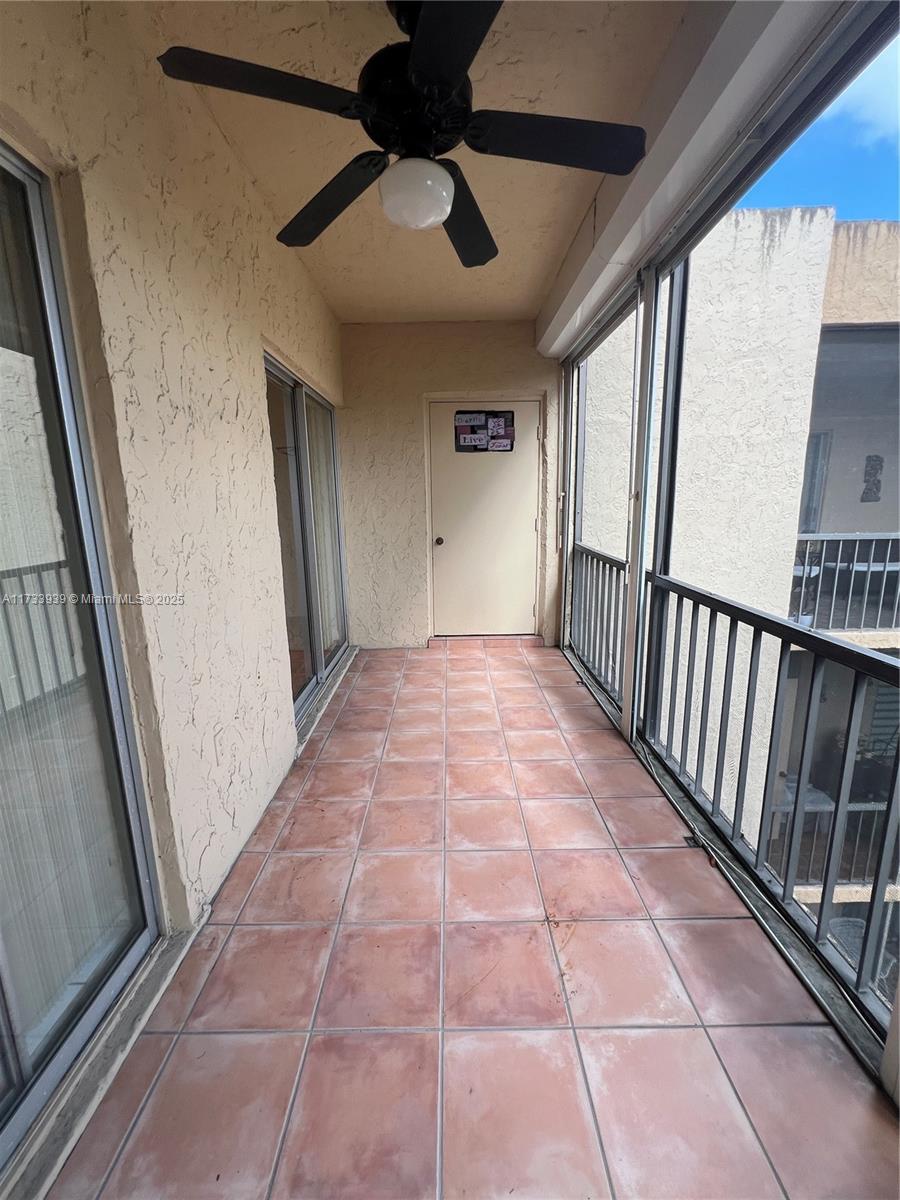 8401 Sw 107th Ave 322e Property Photo 24