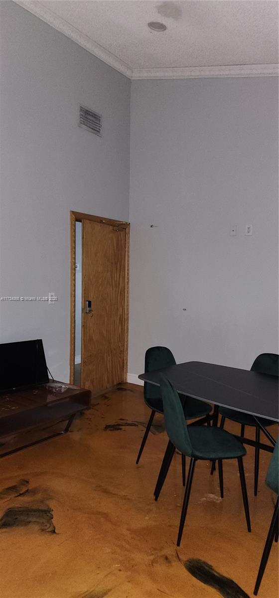 6966 Taft St Property Photo 41