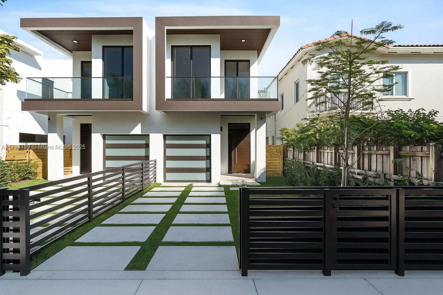 1245 SW 13th Ave A Property Photo 1