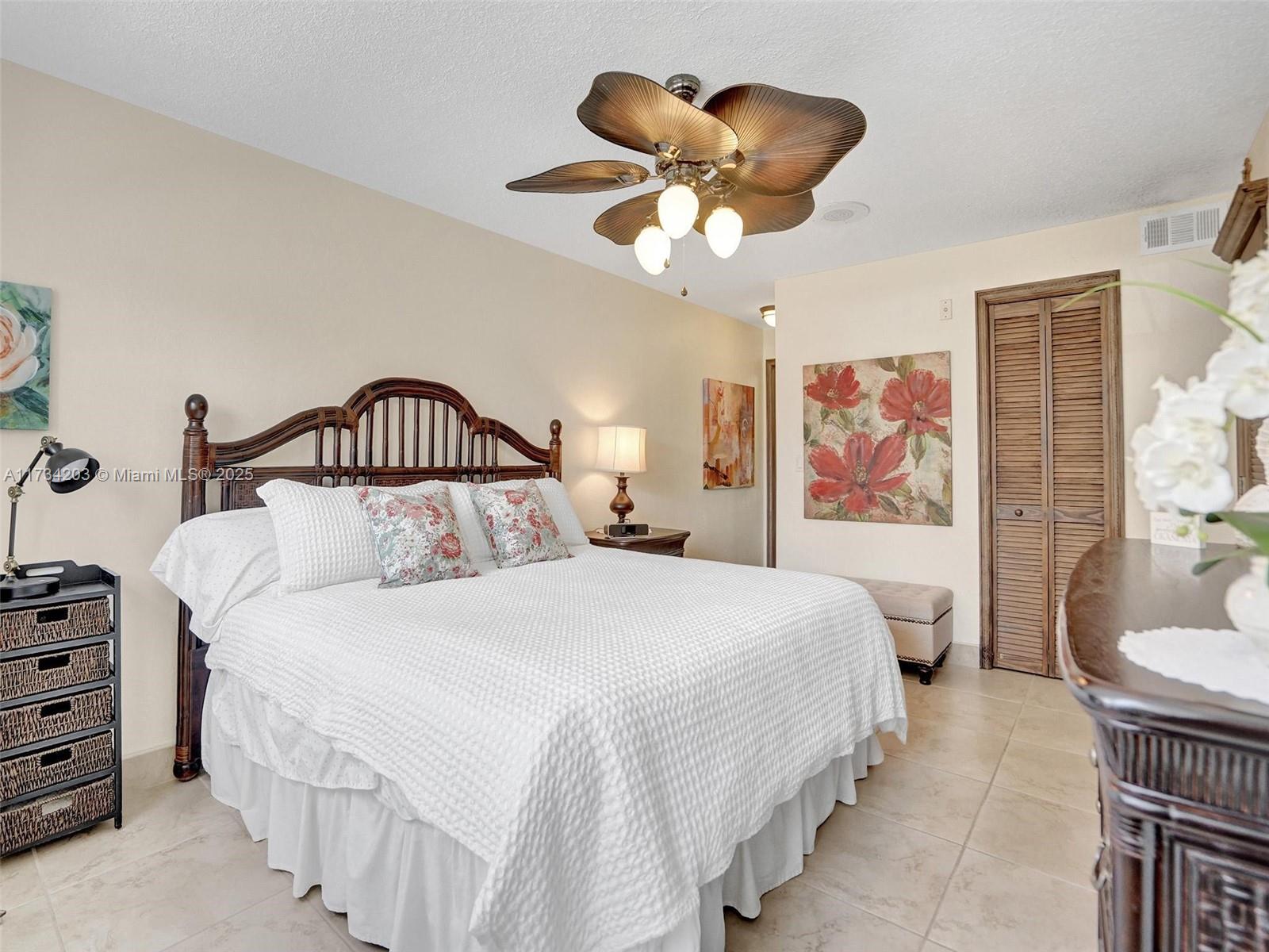 2600 Diana Dr 105 Property Photo 10