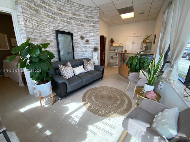 700 Sw 57th Av. Beauty Personal Care Property Photo