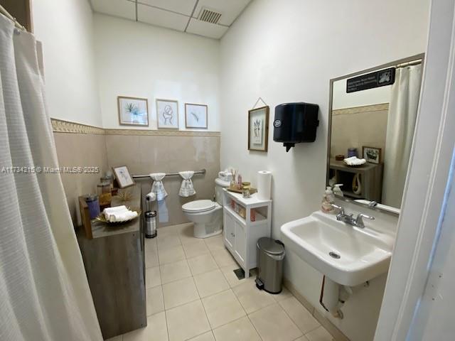 700 Sw 57th Av. Beauty Personal Care Property Photo 7