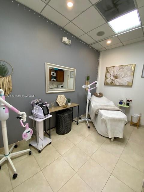 700 Sw 57th Av. Beauty Personal Care Property Photo 10