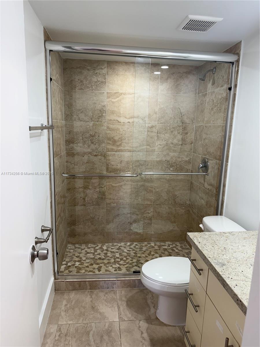 4717 Nw 7th St 801-10 Property Photo 22