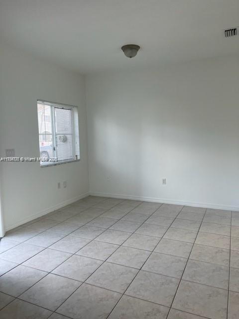 1622 Se 30th St 0 Property Photo 4