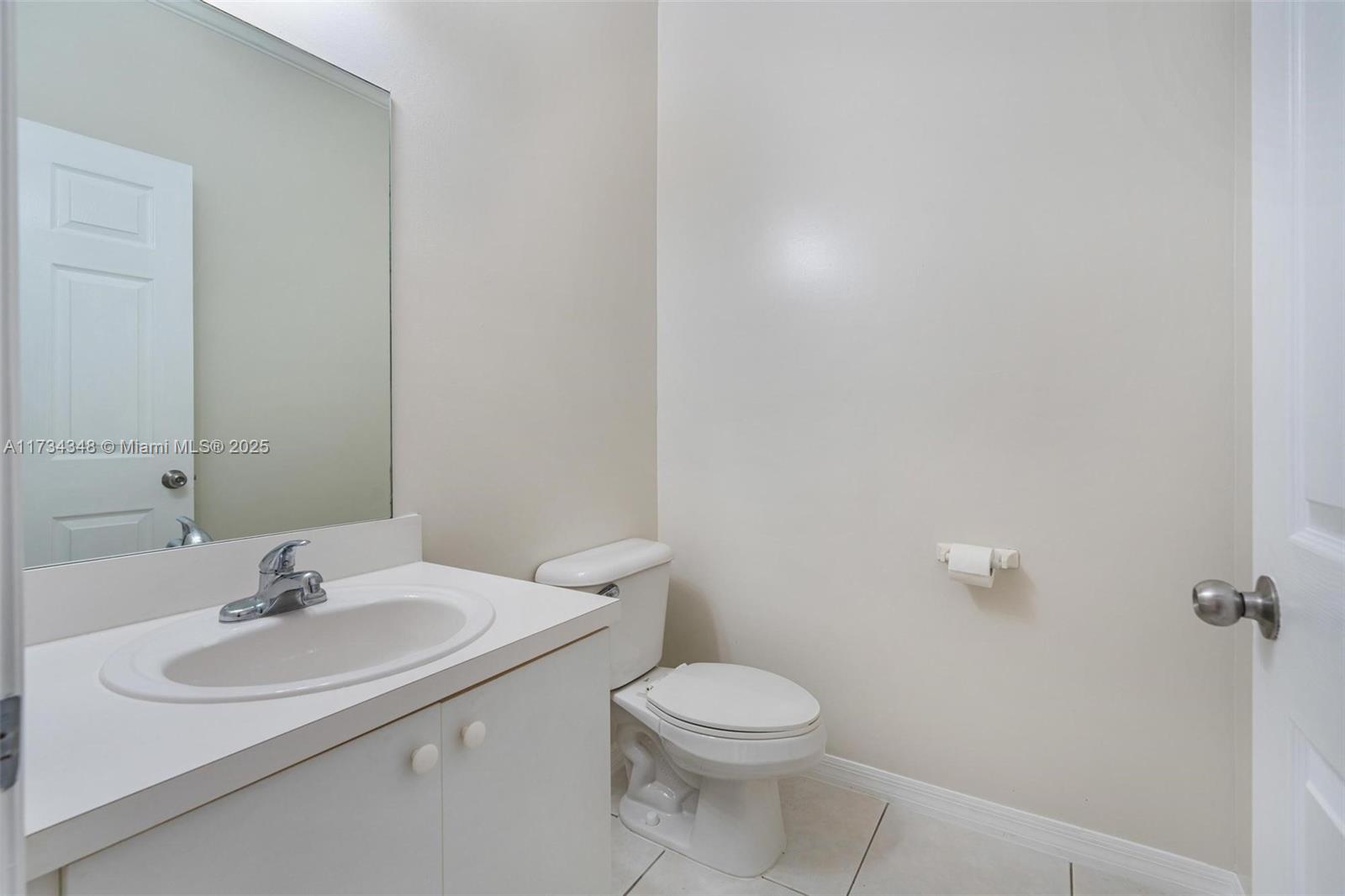 9135 Sw 203rd Ter Property Photo 10
