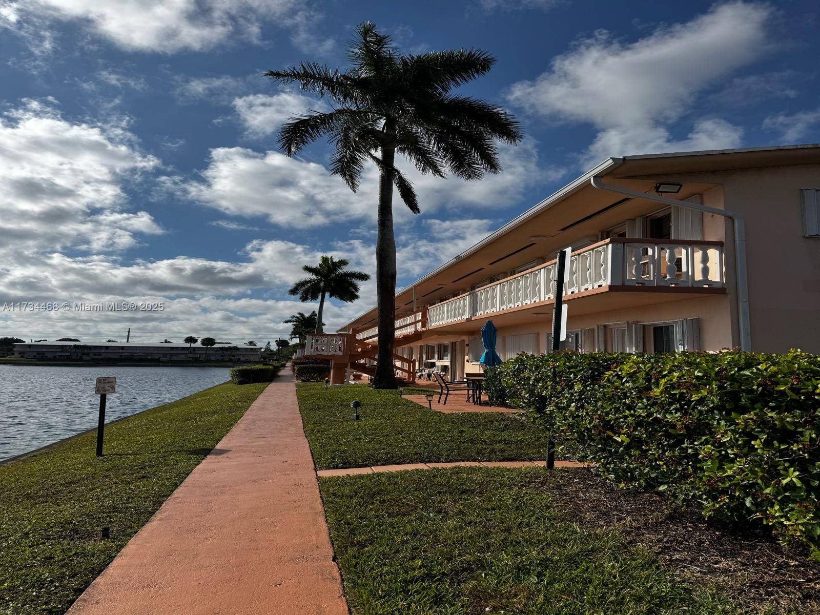 A11734468 Property Photo 1