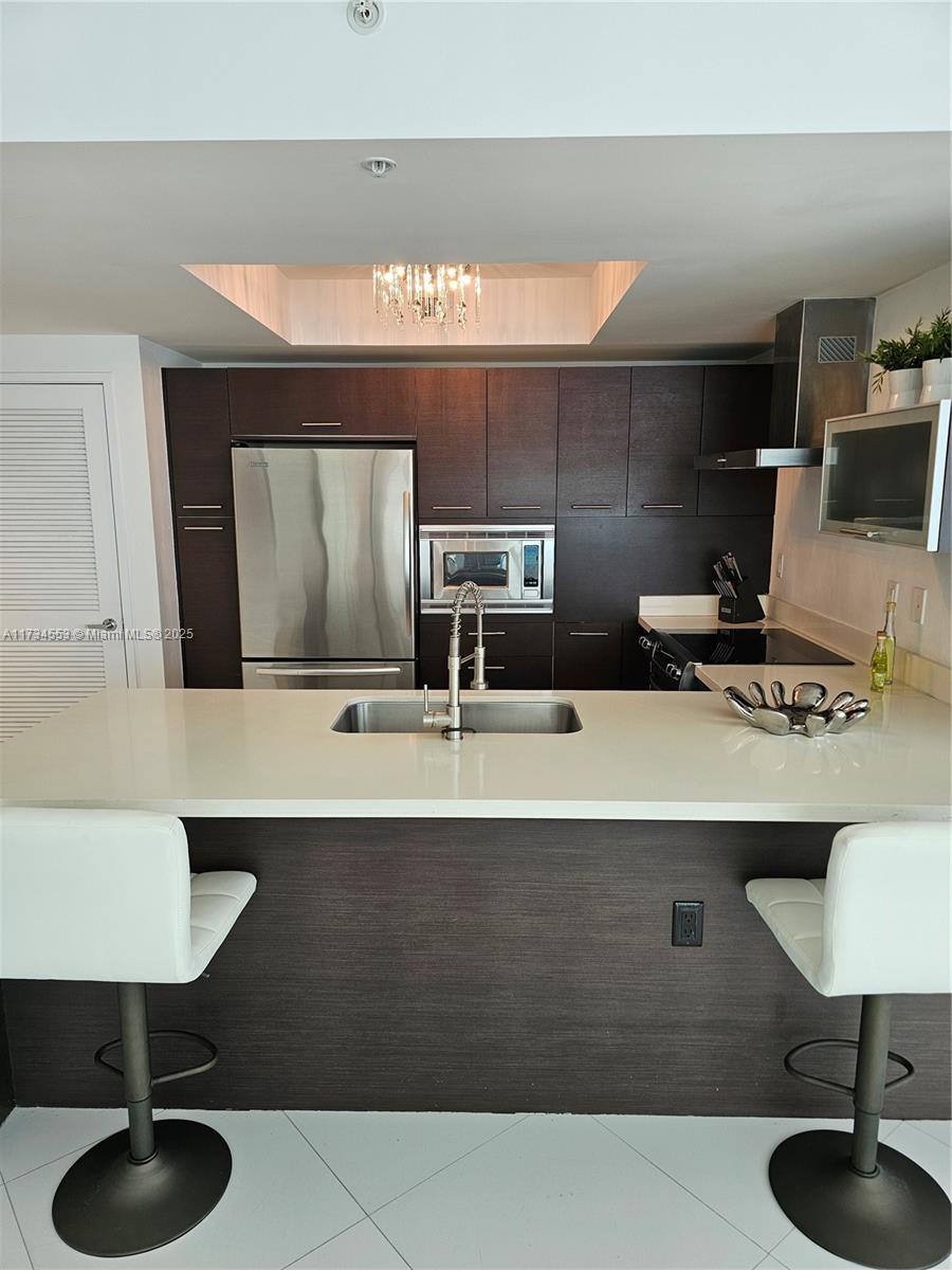 150 Sunny Isles Blvd 1-1001 Property Photo 4