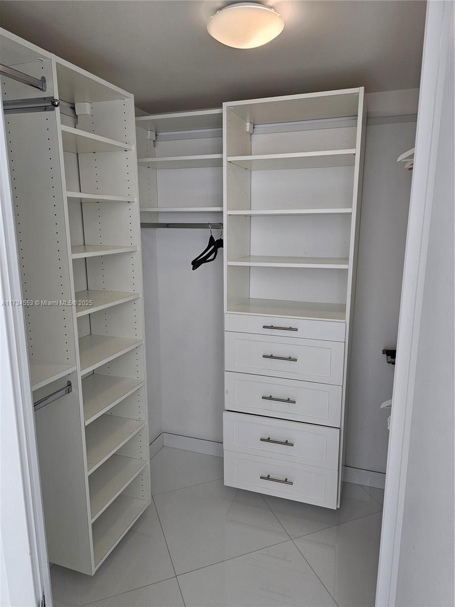 150 Sunny Isles Blvd 1-1001 Property Photo 20