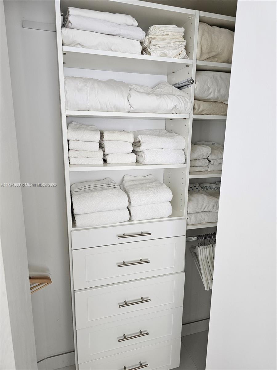 150 Sunny Isles Blvd 1-1001 Property Photo 36
