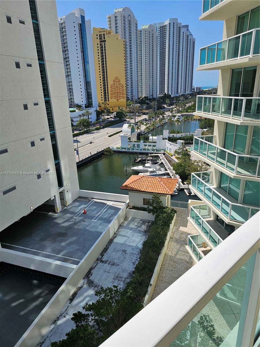 150 Sunny Isles Blvd 1-1001 Property Photo 40