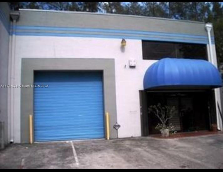 1801 Nw 93rd Ave Property Photo 1