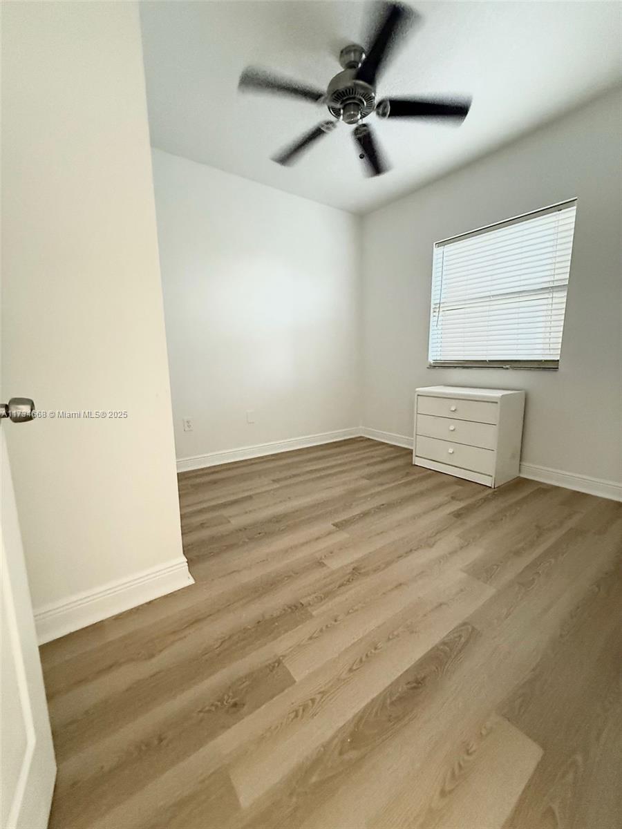 10750 Nw 66th St 405 Property Photo 22