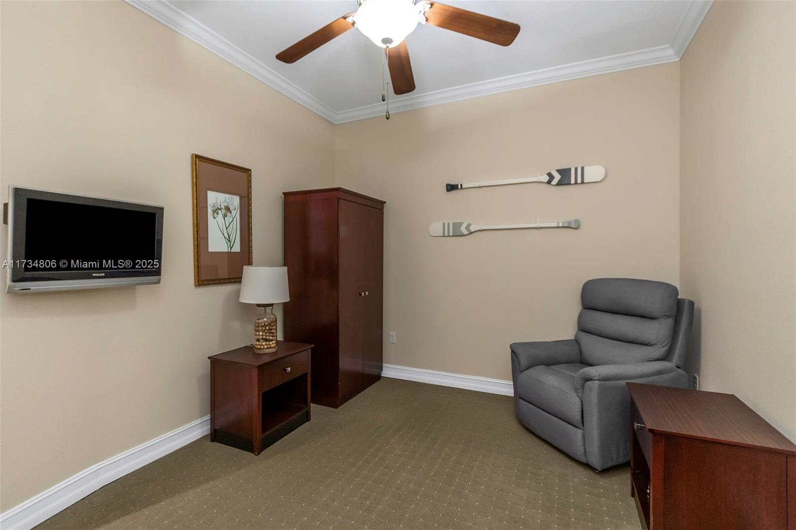 13941 Clubhouse Dr 204 Property Photo 13