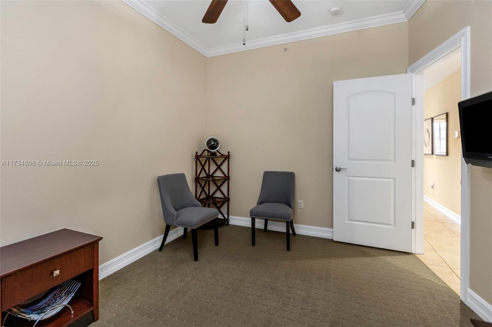 13941 Clubhouse Dr 204 Property Photo 14