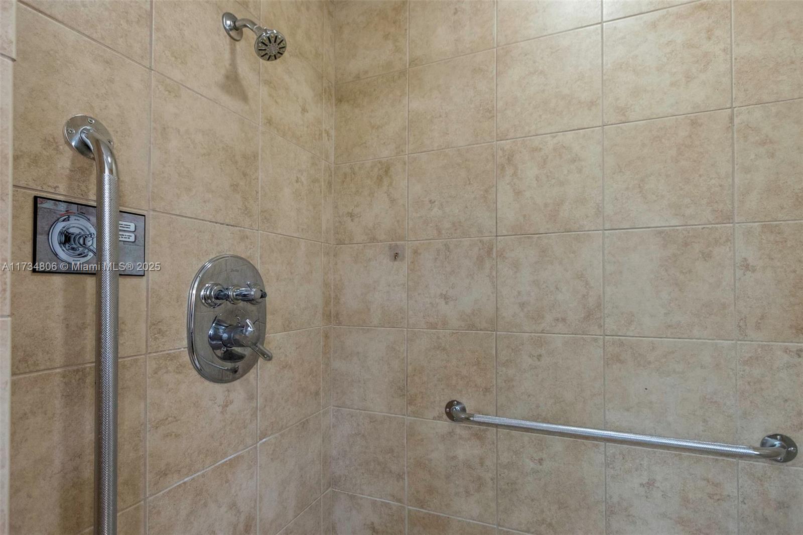 13941 Clubhouse Dr 204 Property Photo 37