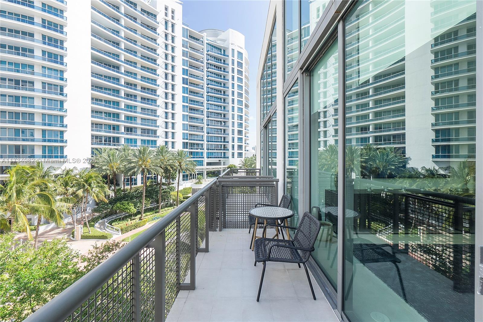 6000 Collins Ave 527 Property Photo 24