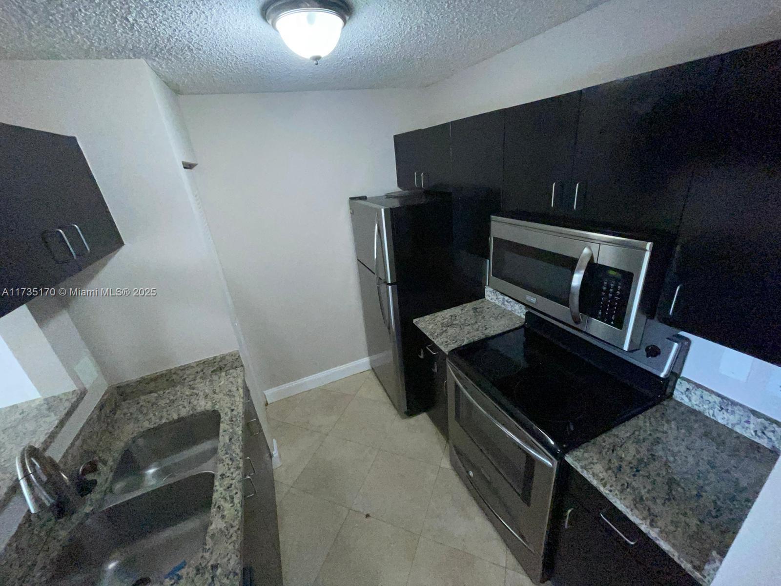 1739 Village Blvd 106 Property Photo 14