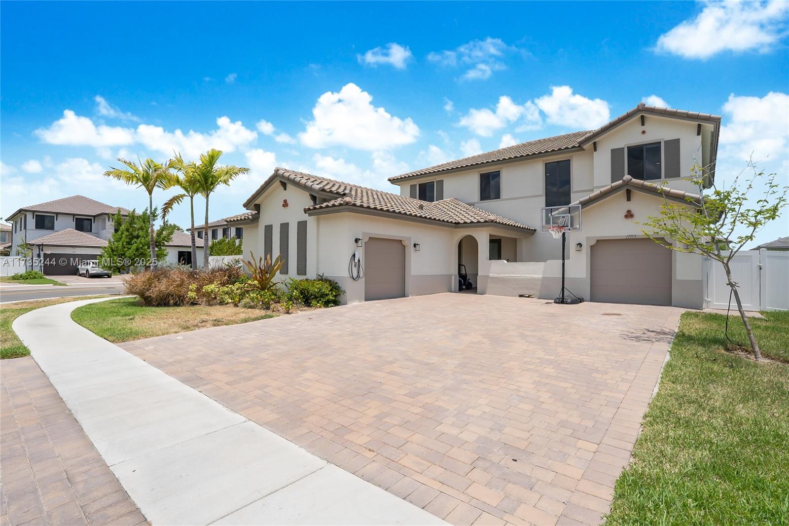 17775 SW 46th St Picture