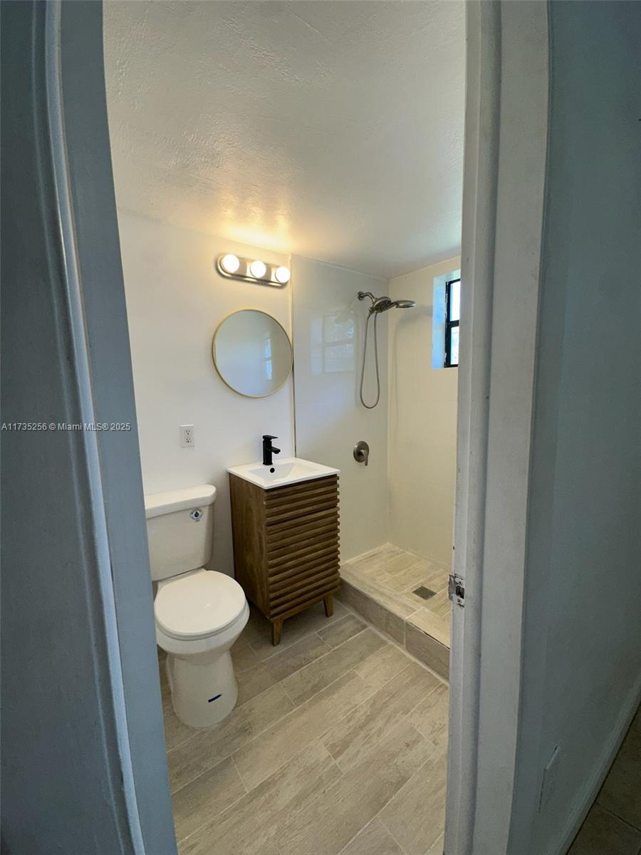 4444 Sw 67th Ave 2 Property Photo 11