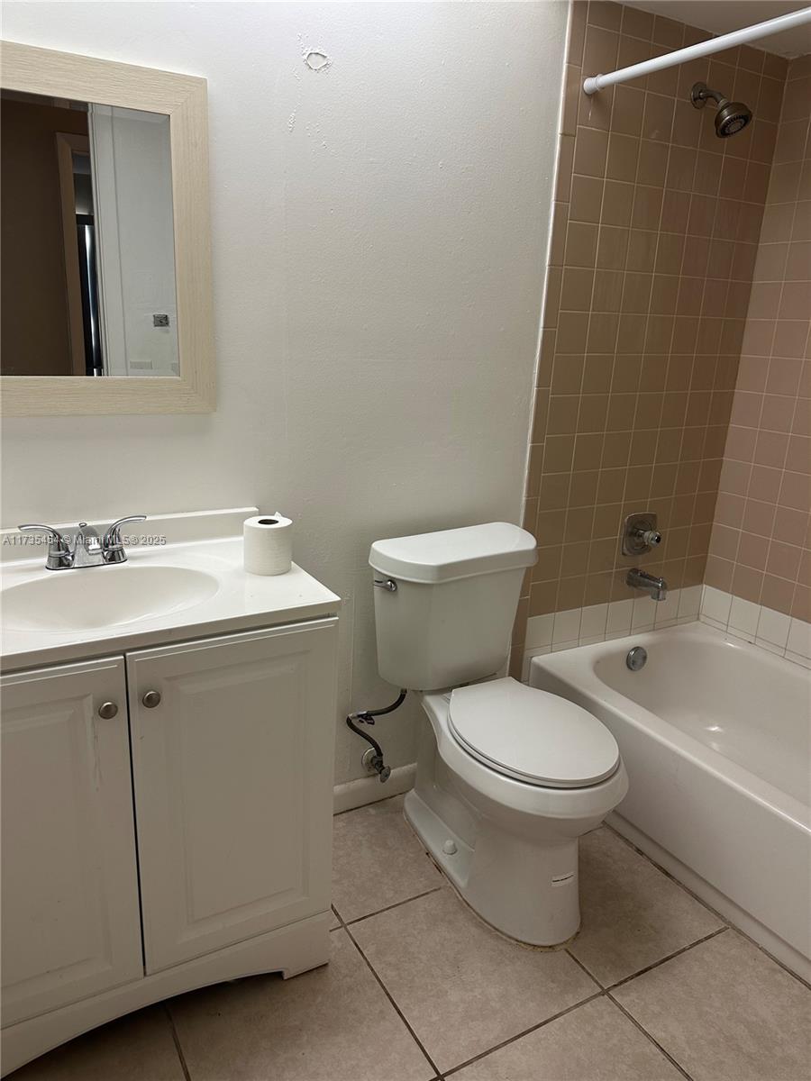 1525 Sandpiper Blvd 0 Property Photo 8