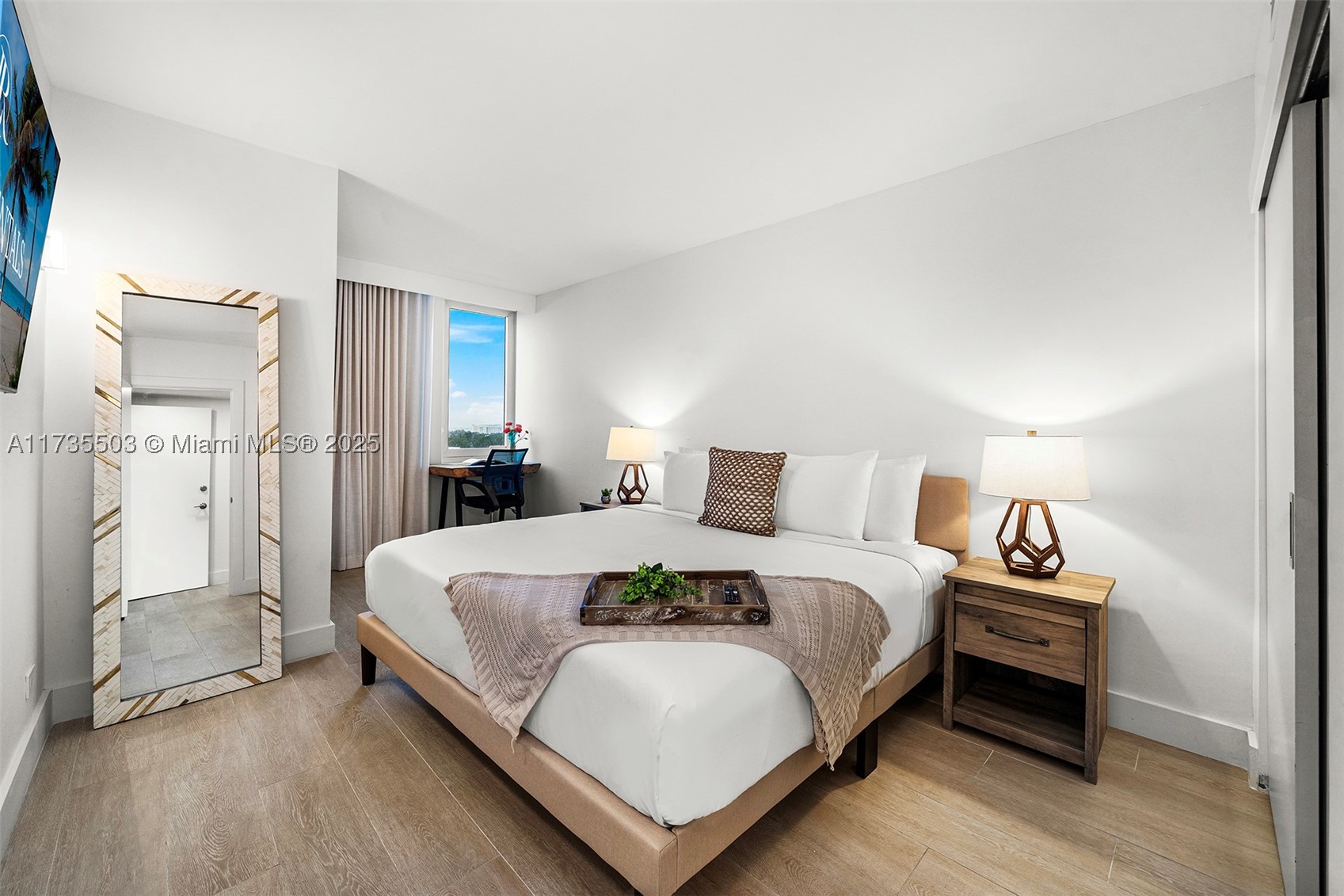 A11735503 Property Photo 4