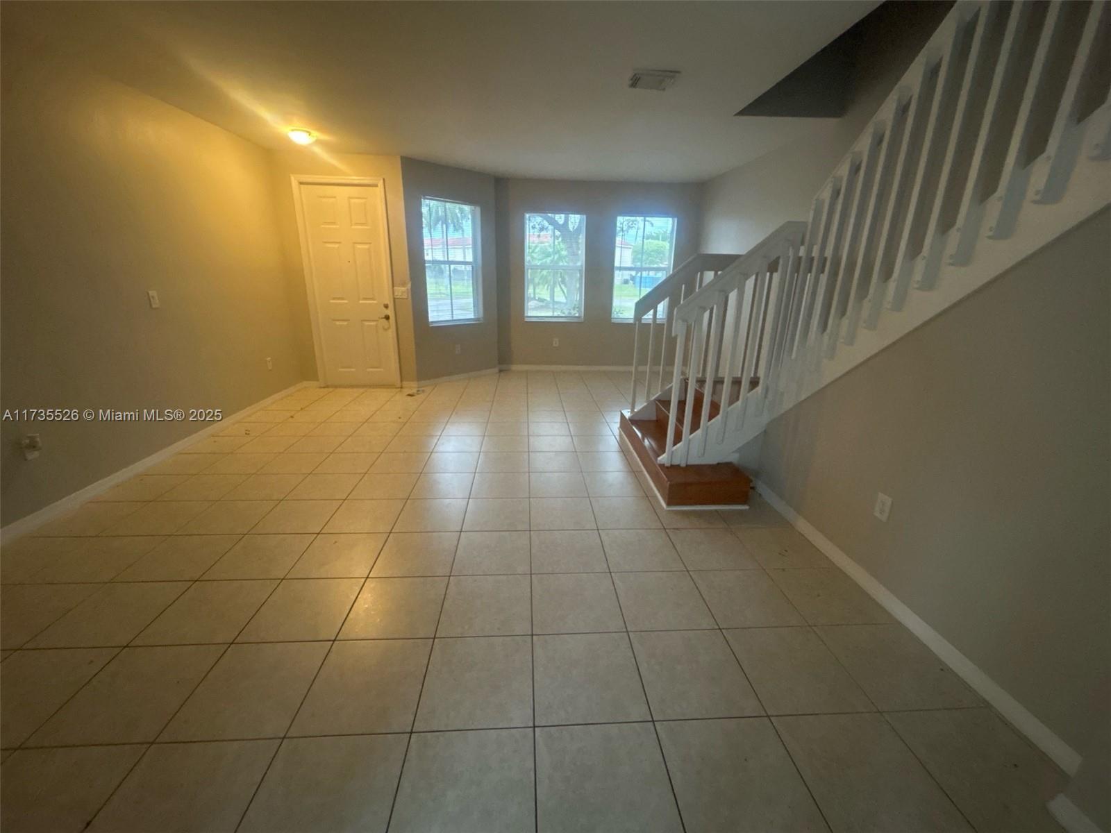 13814 Sw 276th St - Property Photo 3