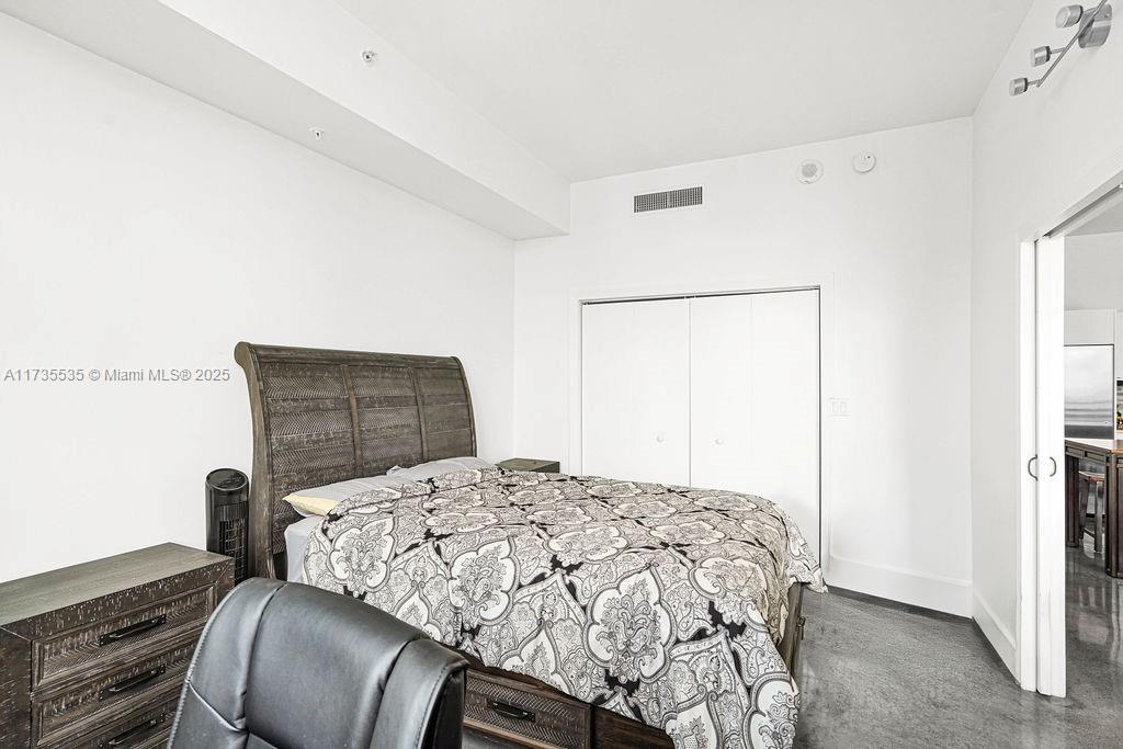 133 Ne 2nd Ave 3017 Property Photo 29