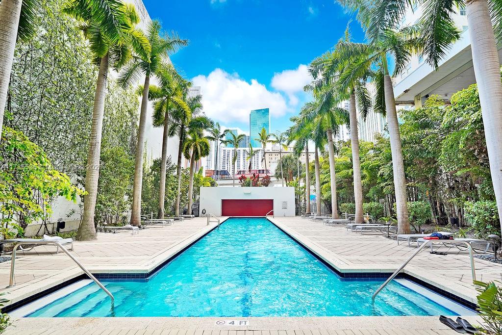 133 Ne 2nd Ave 3017 Property Photo 41