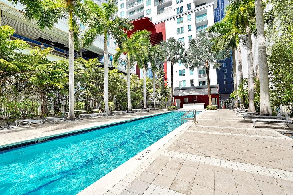 133 Ne 2nd Ave 3017 Property Photo 43