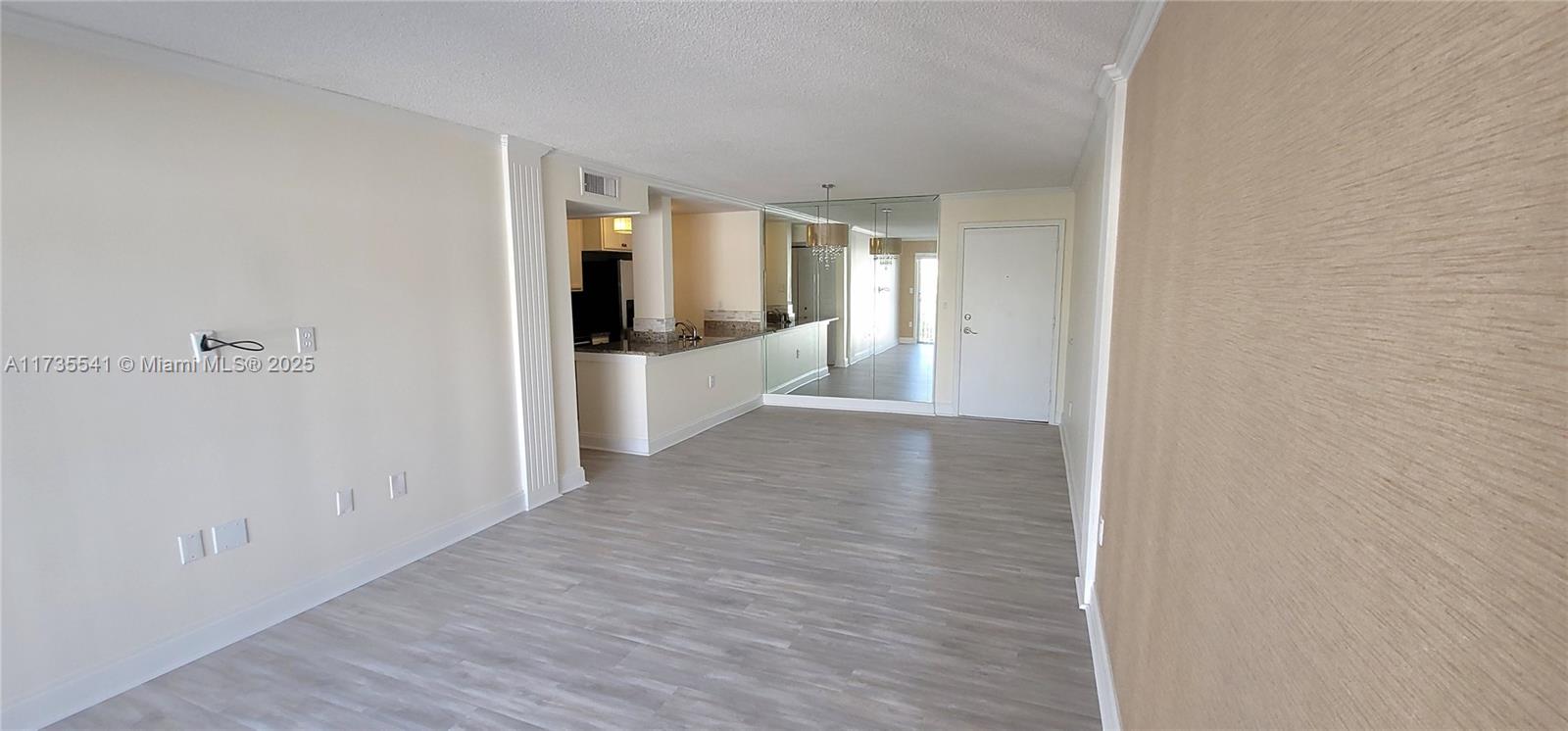2530 Sw 3rd Ave 206 Property Photo 6