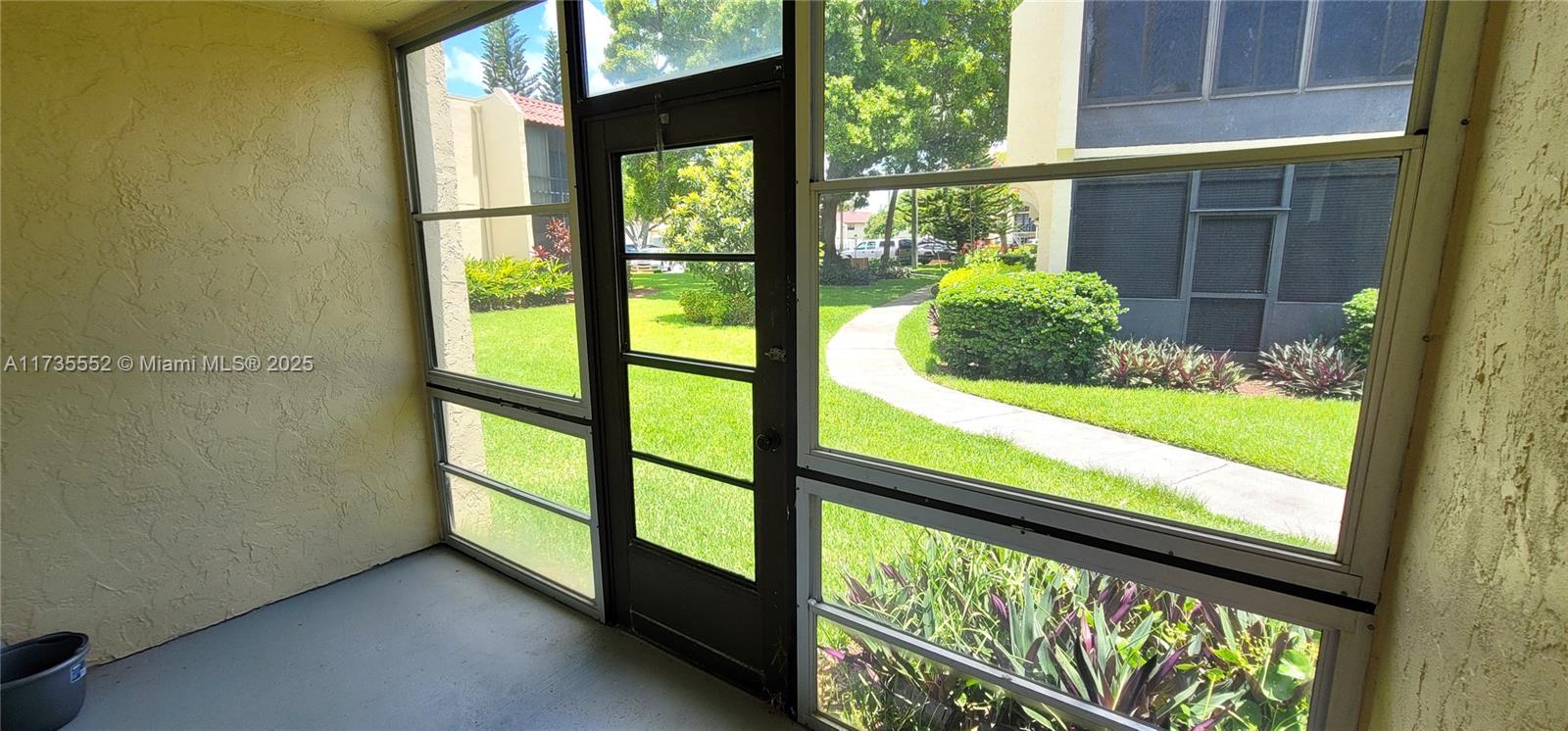 2050 Oleander Blvd 5-101 Property Photo 16
