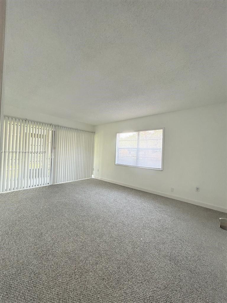 2050 Oleander Blvd 5-101 Property Photo 17