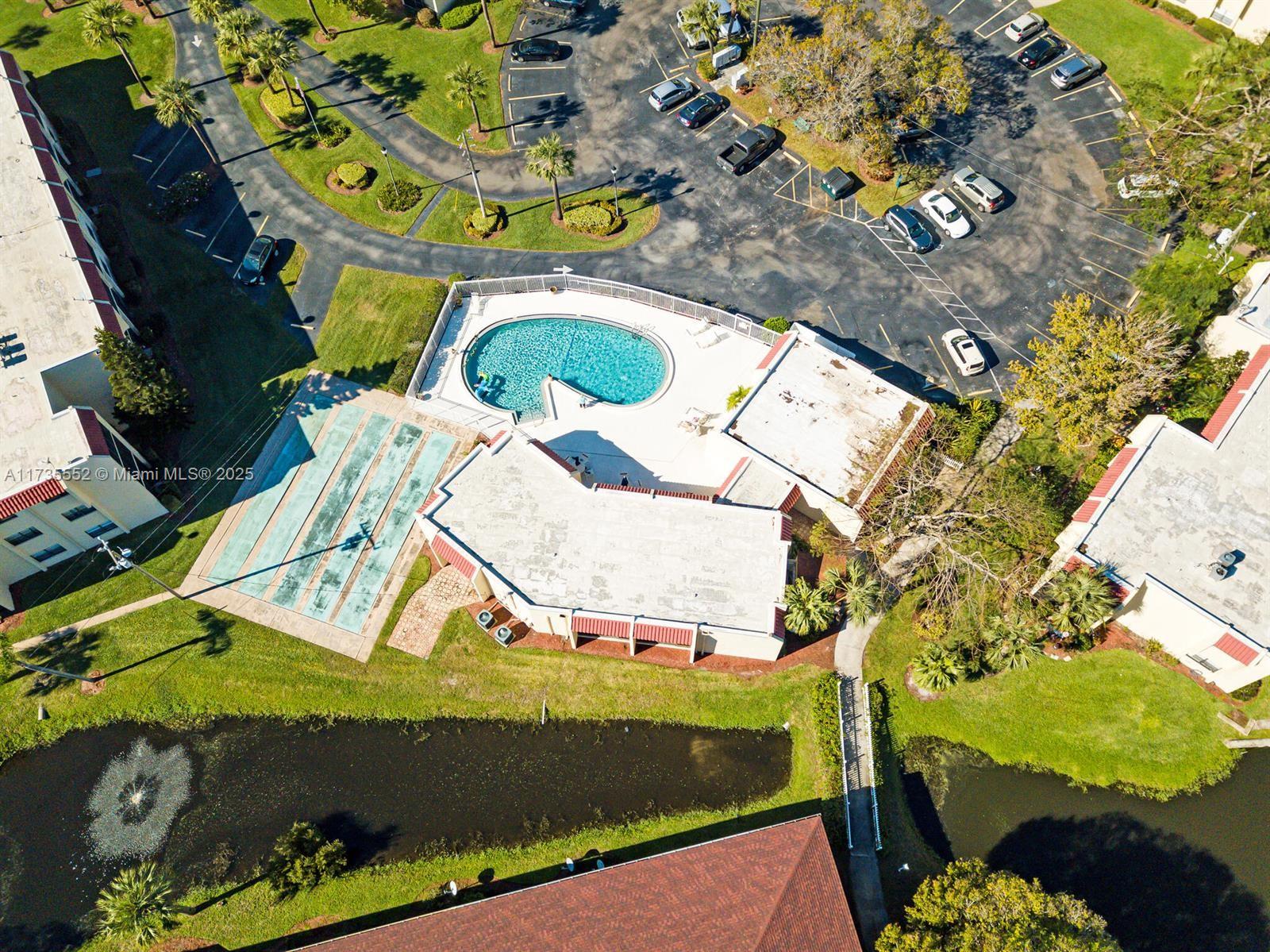 2050 Oleander Blvd 5-101 Property Photo 33
