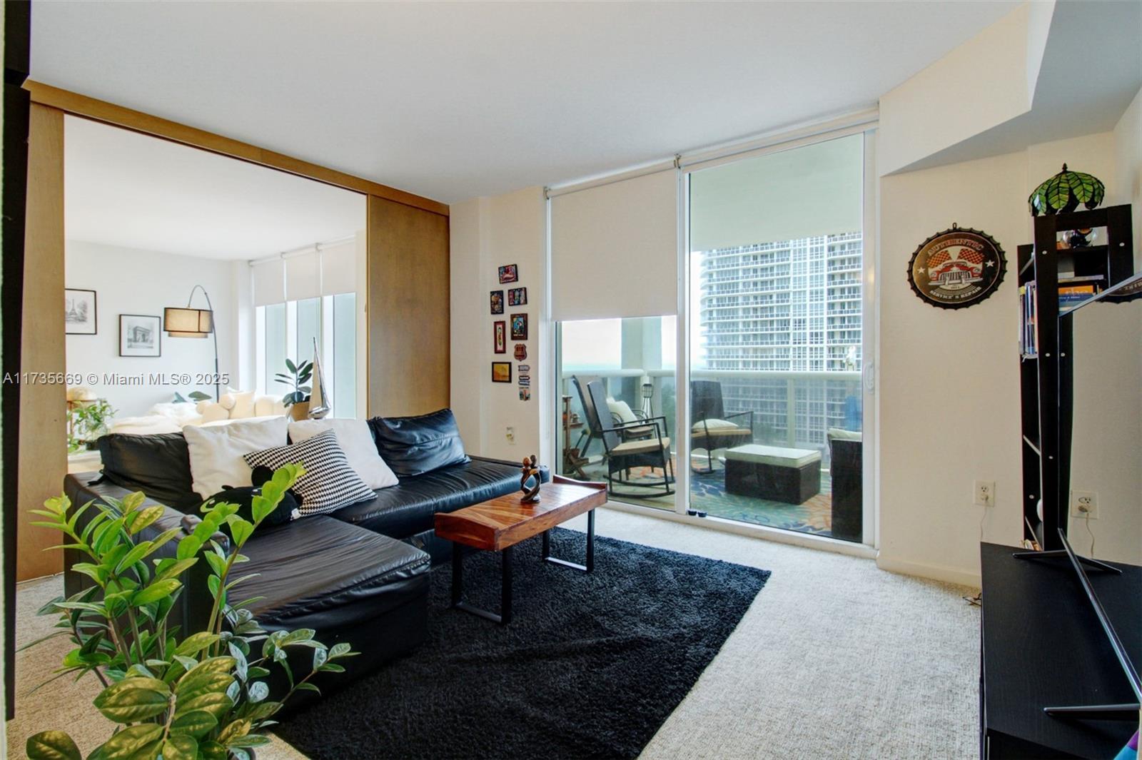 10275 Collins Ave 817 Property Photo 9