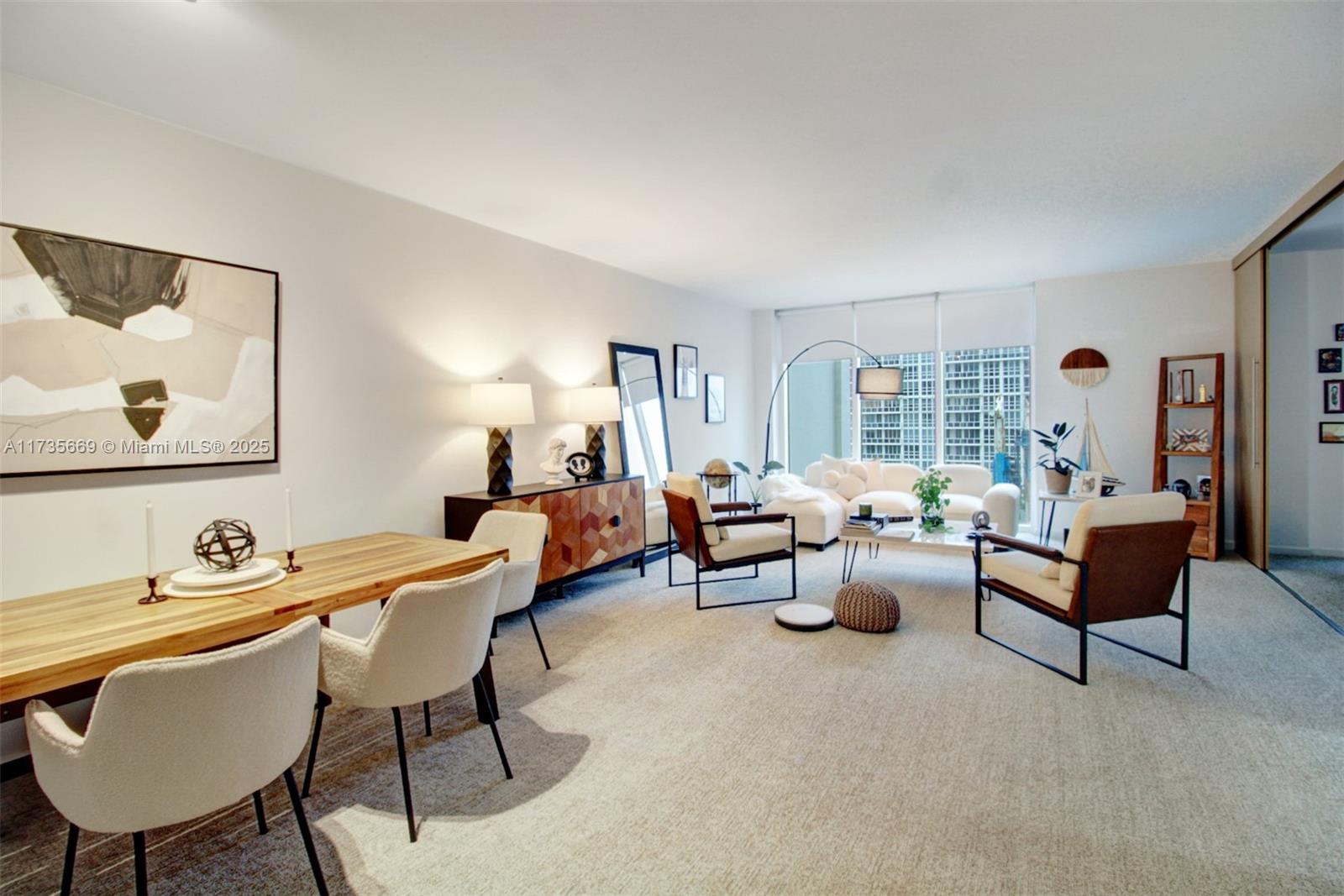 10275 Collins Ave 817 Property Photo 13