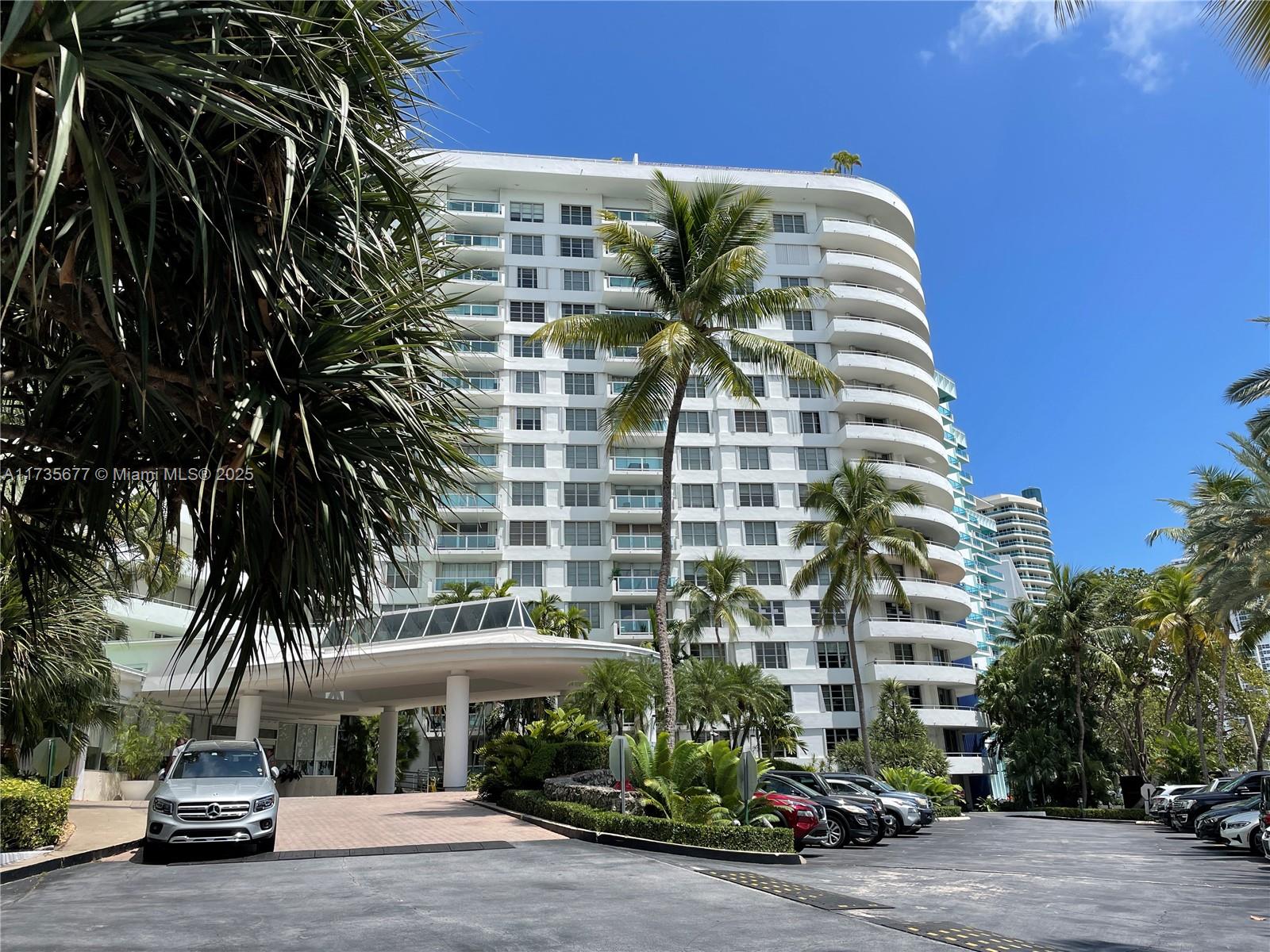 5151 Collins Ave 825 Property Photo 1
