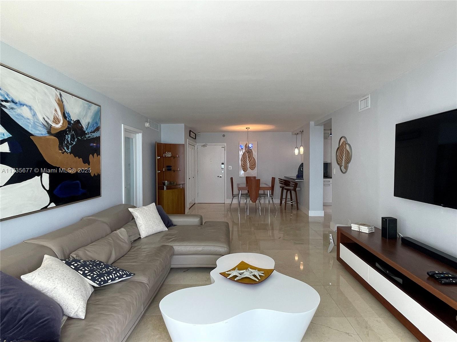 5151 Collins Ave 825 Property Photo 6