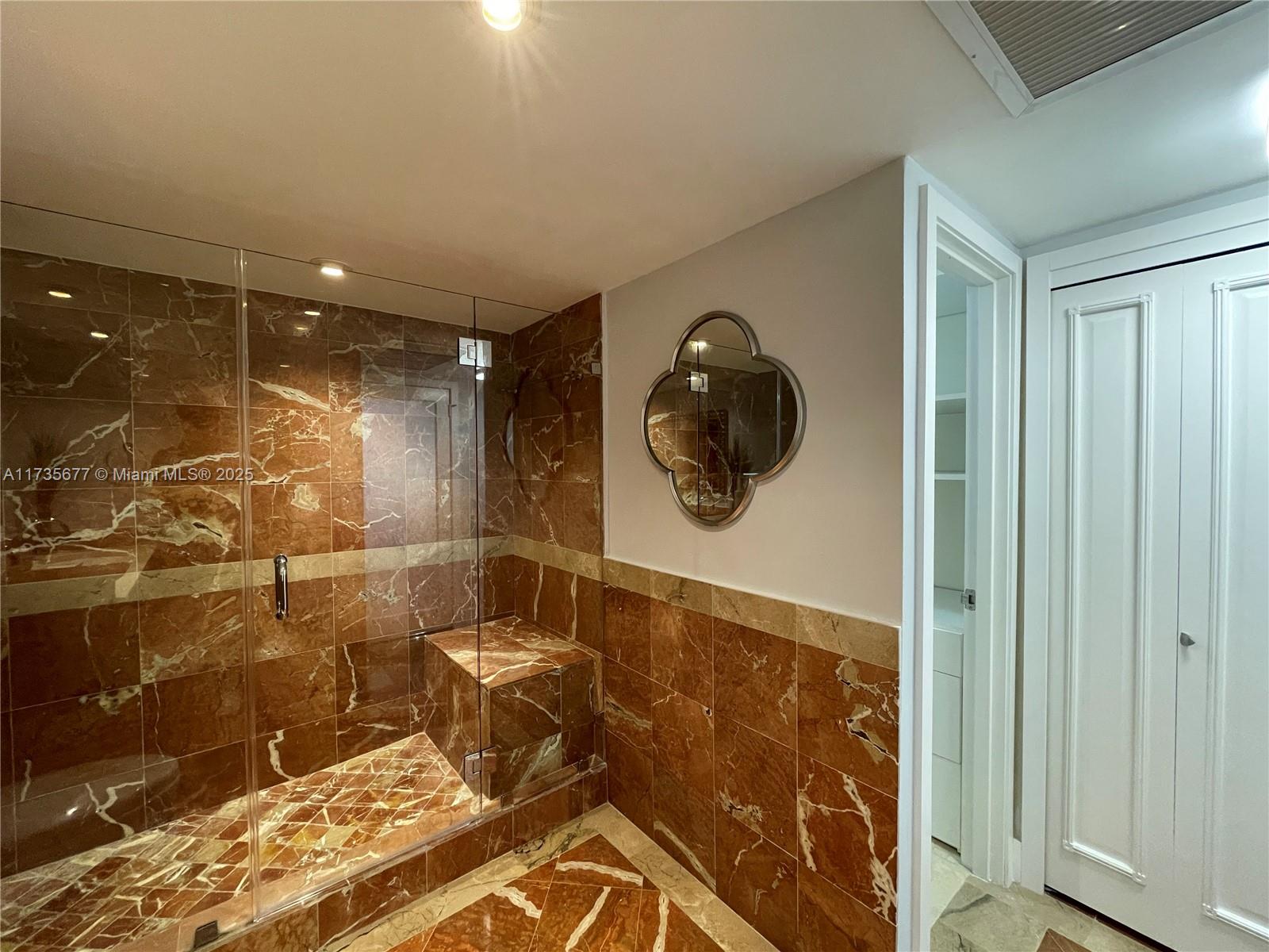5151 Collins Ave 825 Property Photo 21