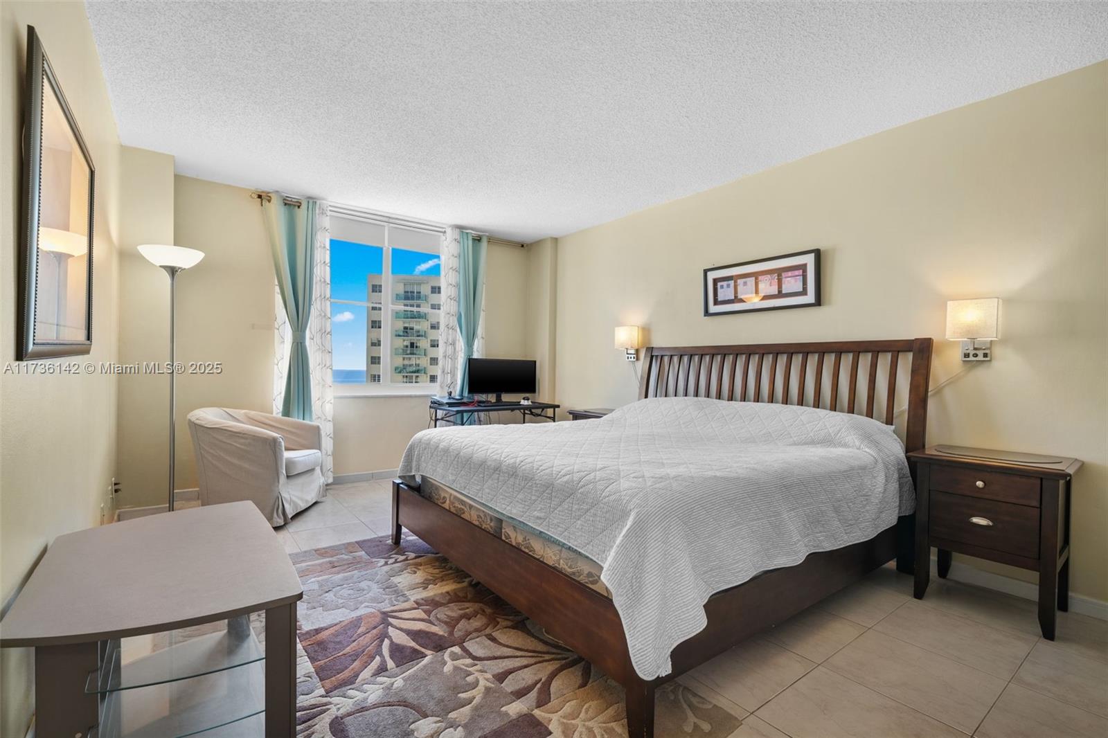 3725 S Ocean Dr 1110 Property Photo 10