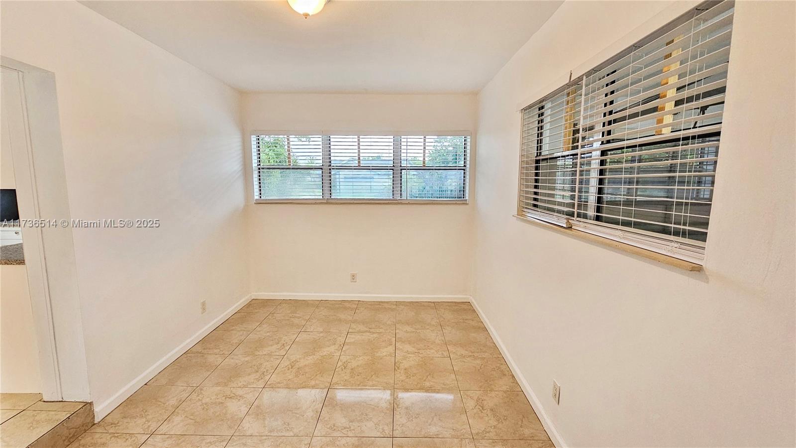 3801 Nw 6th St Property Photo 17