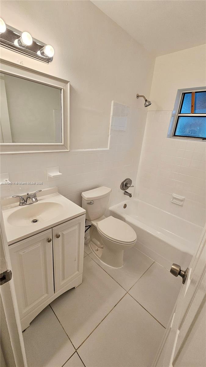 3801 Nw 6th St Property Photo 24