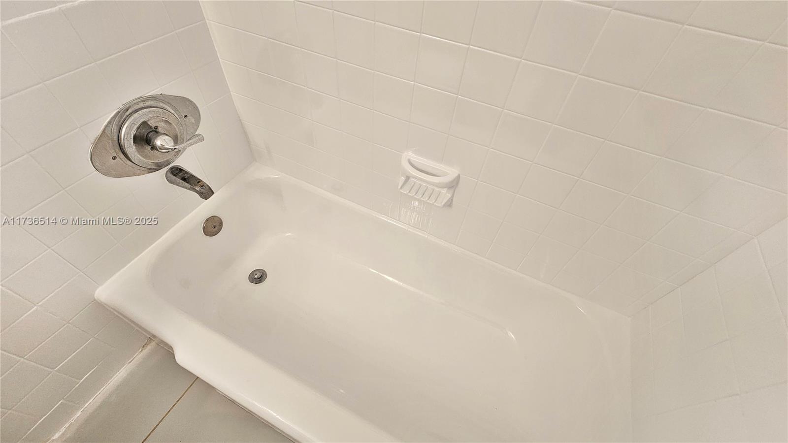 3801 Nw 6th St Property Photo 25