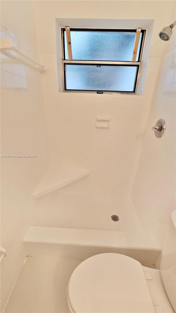 3801 Nw 6th St Property Photo 33