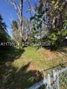 2361 Sw 45th St Property Photo 8