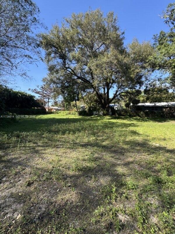 2361 Sw 45th St Property Photo 10