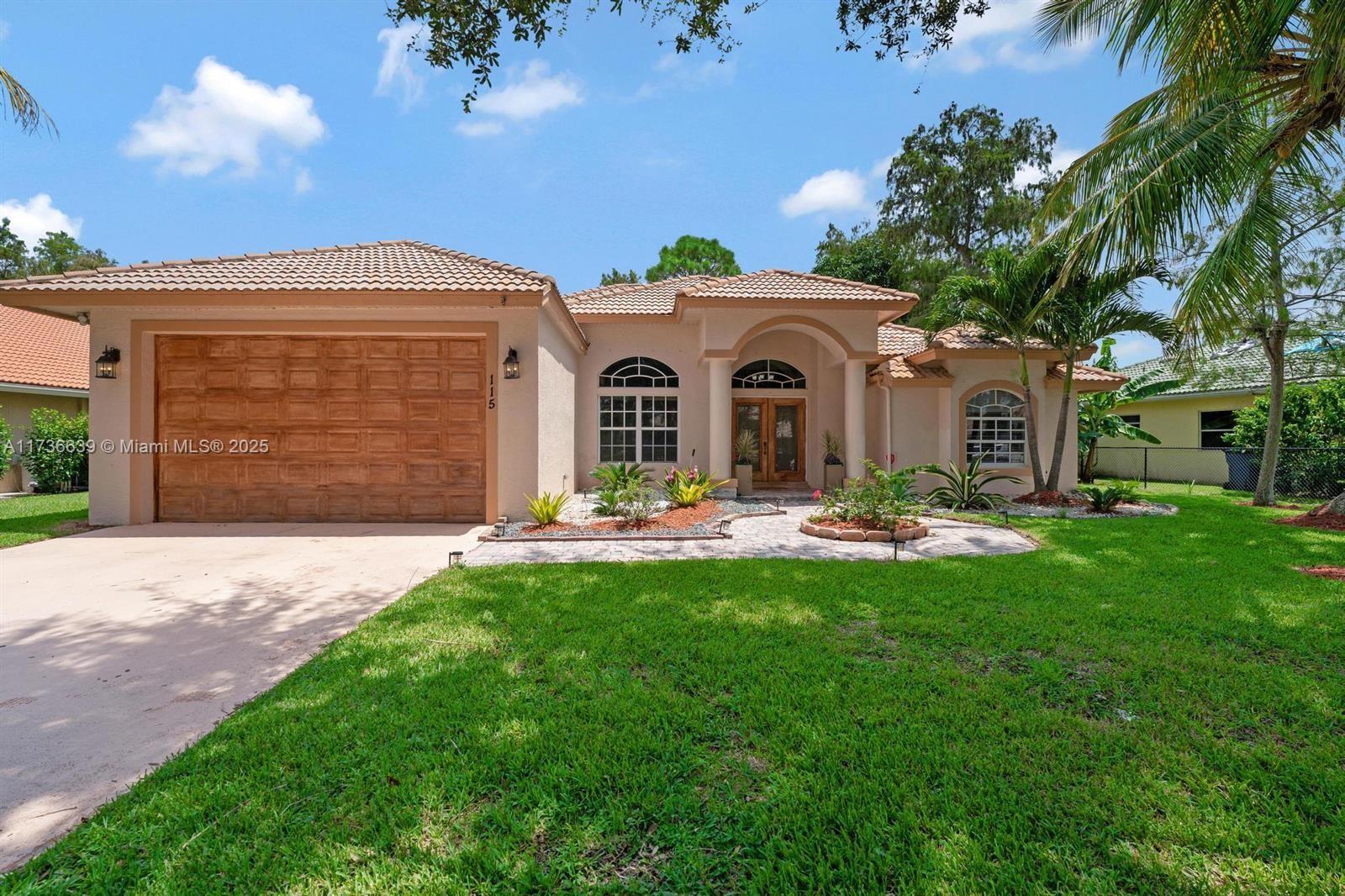 115 Kapok Crescent Property Photo