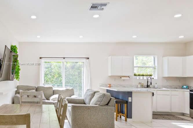 1755 Se 9th Ter Property Photo 20